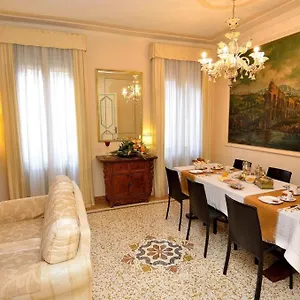 2* Frühstückspension Ca Del Modena Only