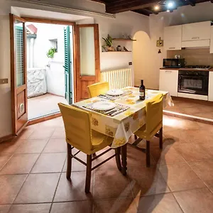 Virgilio's House + Internal Court Florencia